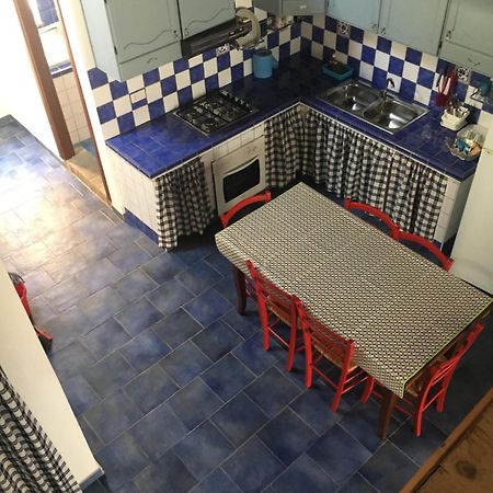 15 Via Giordano Apartment Иглесиас Екстериор снимка