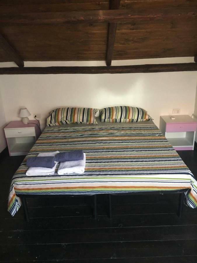 15 Via Giordano Apartment Иглесиас Екстериор снимка